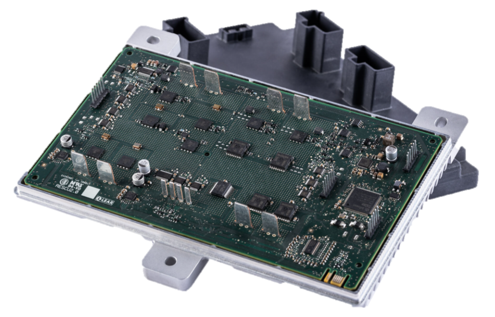 Electronic low-voltage power distribution board